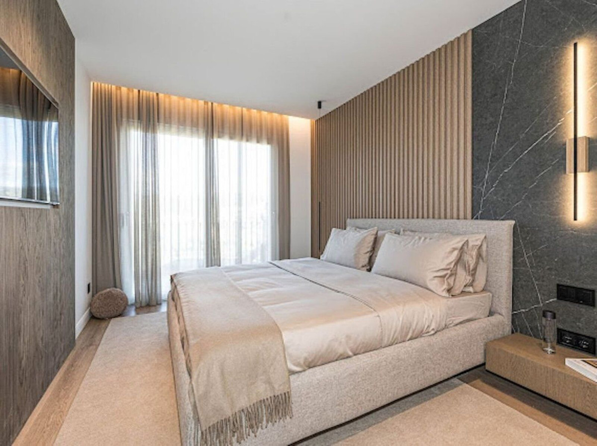 3 Bed Townhouse for sale in La Quinta Costa Del Sol, Málaga, Spain