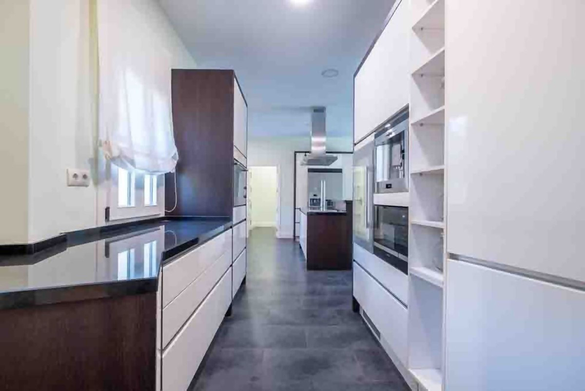 6 Bed Townhouse for sale in Sotogrande Alto Costa Del Sol, Cádiz, Spain