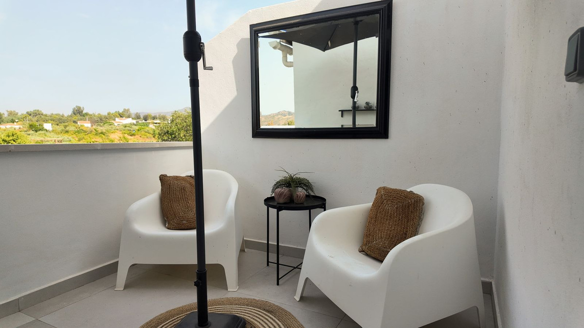 5 Bed Townhouse for sale in Alhaurín El Grande Costa Del Sol, Málaga, Spain