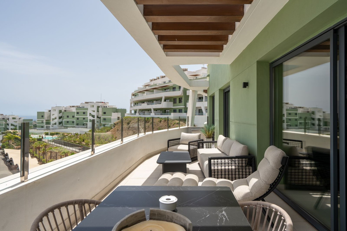 2 Bed Apartment for sale in La Cala De Mijas Costa Del Sol, Málaga, Spain