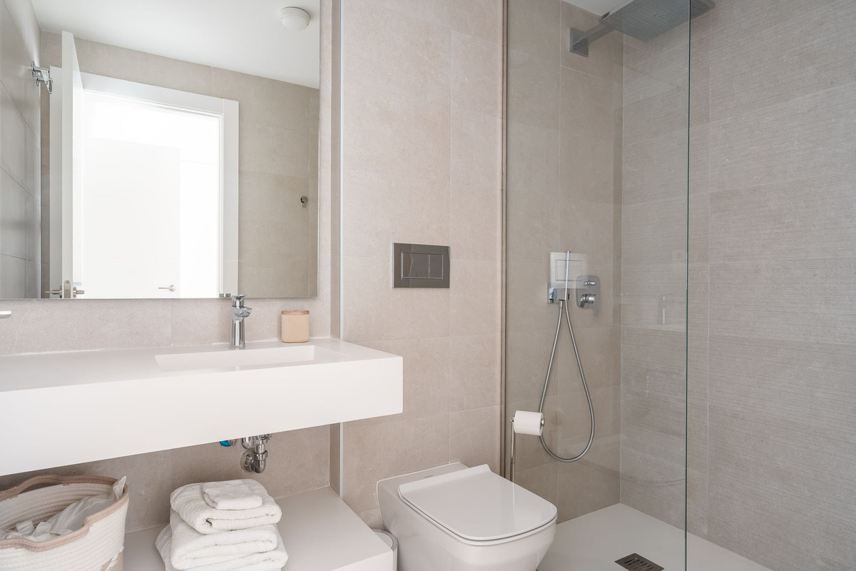 2 Bed Apartment for sale in La Cala De Mijas Costa Del Sol, Málaga, Spain