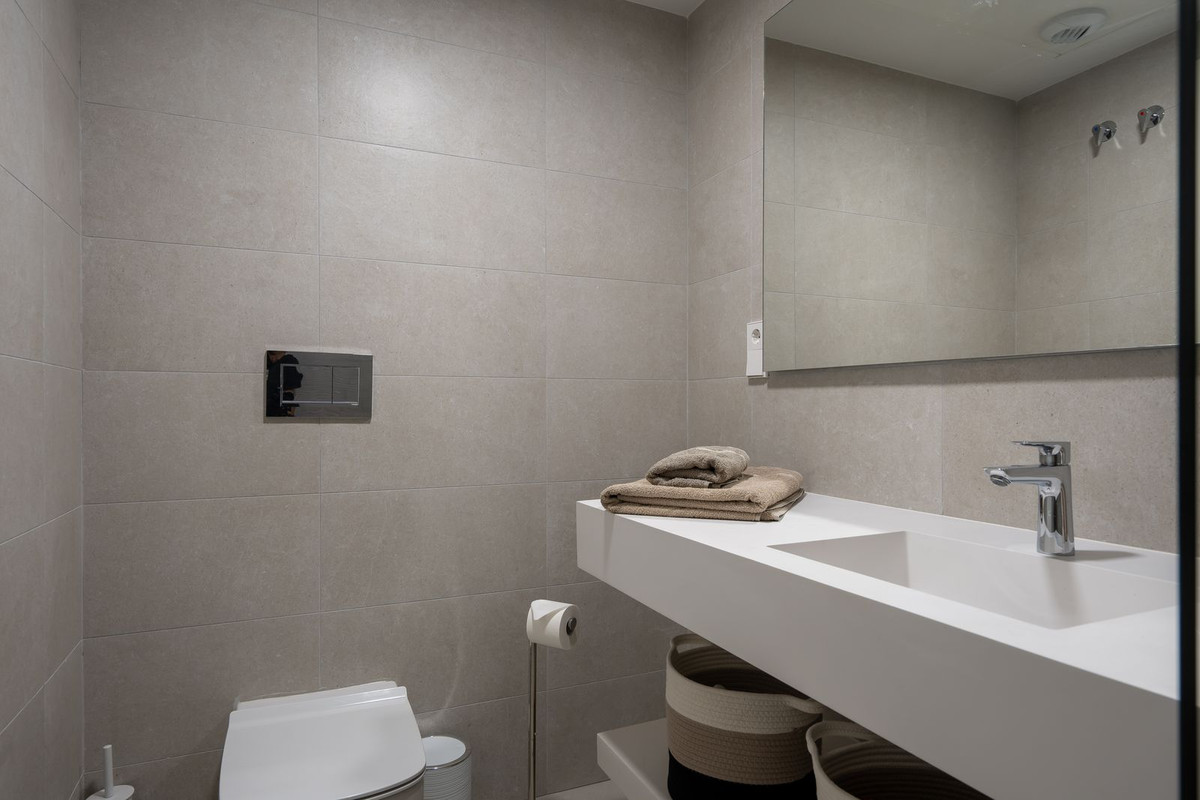 2 Bed Apartment for sale in La Cala De Mijas Costa Del Sol, Málaga, Spain