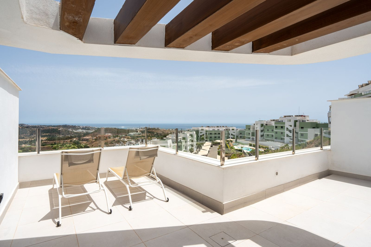 2 Bed Apartment for sale in La Cala De Mijas Costa Del Sol, Málaga, Spain