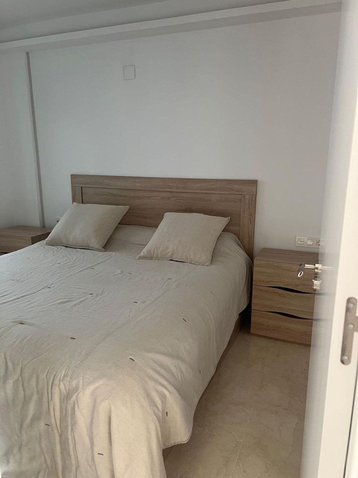 2 Bed Apartment for sale in Puerto Banús Costa Del Sol, Málaga, Spain