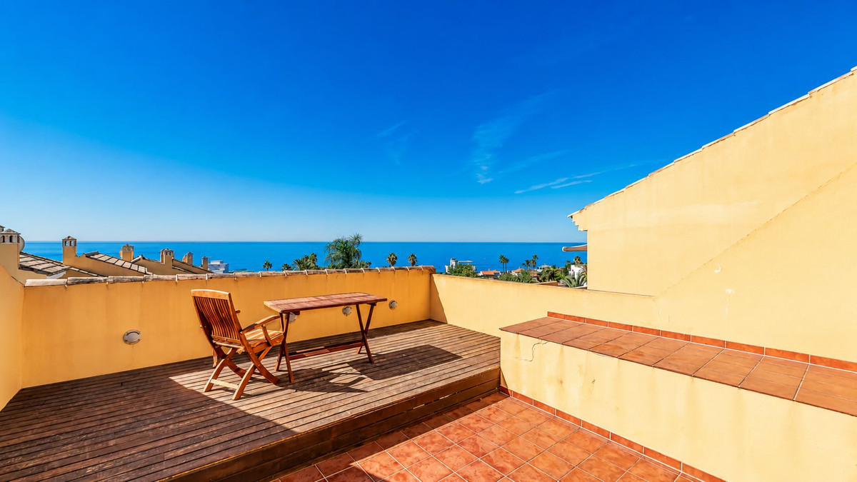 3 Bed Apartment for sale in Costabella Costa Del Sol, Málaga, Spain