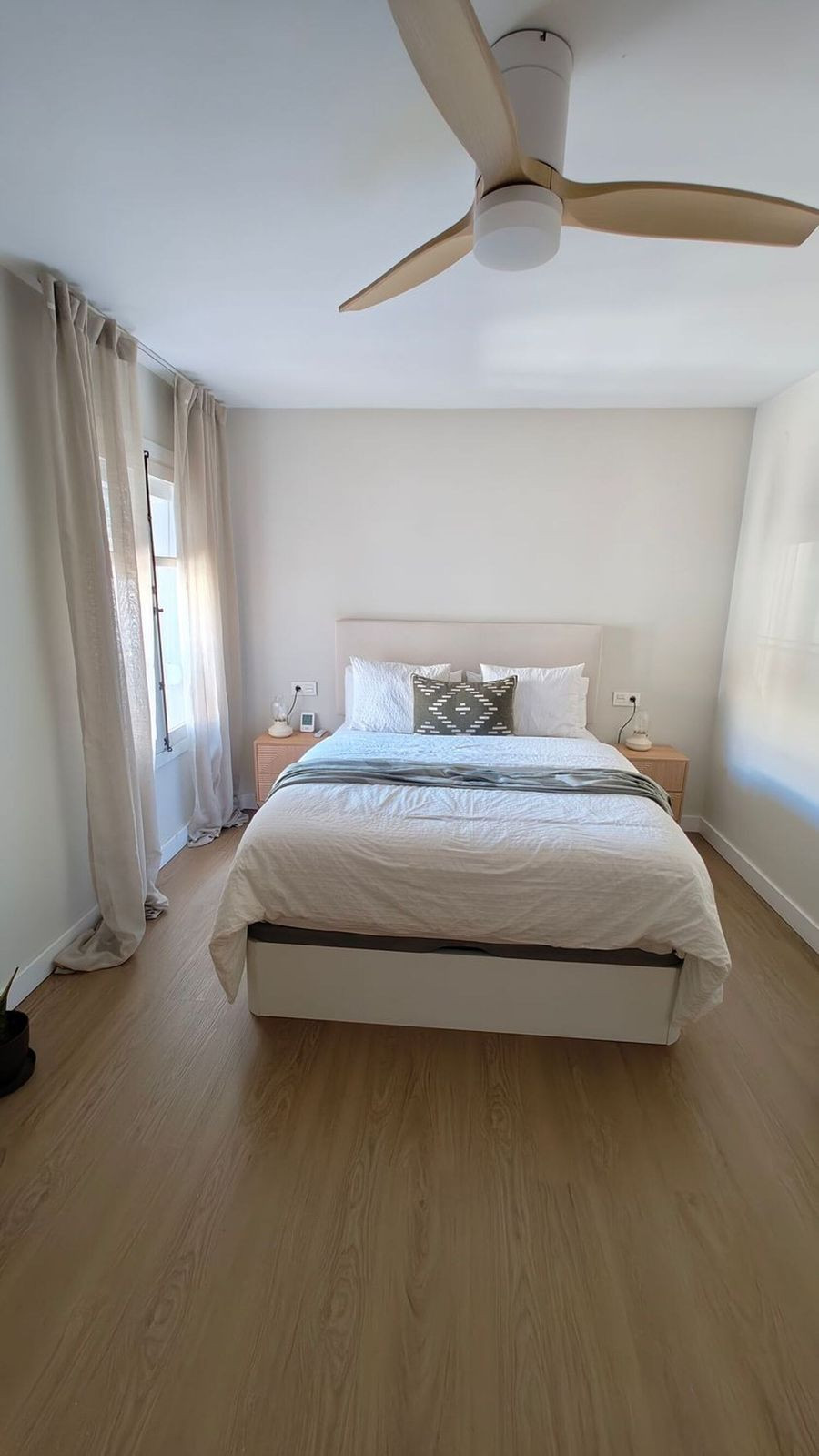 2 Bed Apartment for sale in San Luis De Sabinillas Costa Del Sol, Málaga, Spain