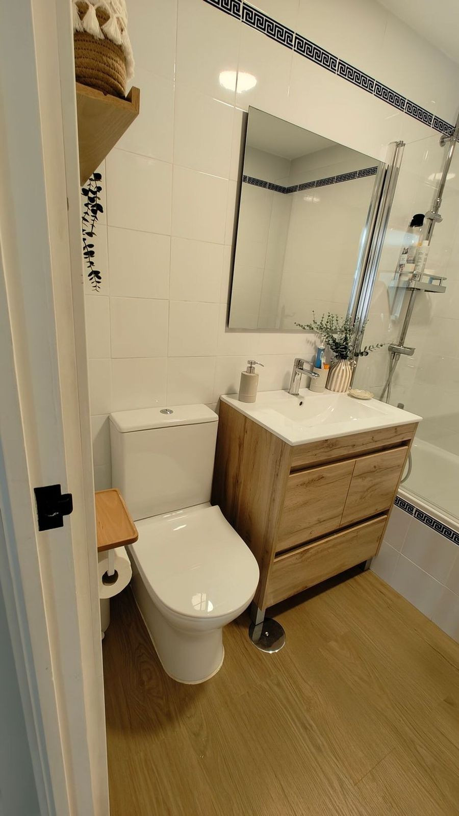 2 Bed Apartment for sale in San Luis De Sabinillas Costa Del Sol, Málaga, Spain