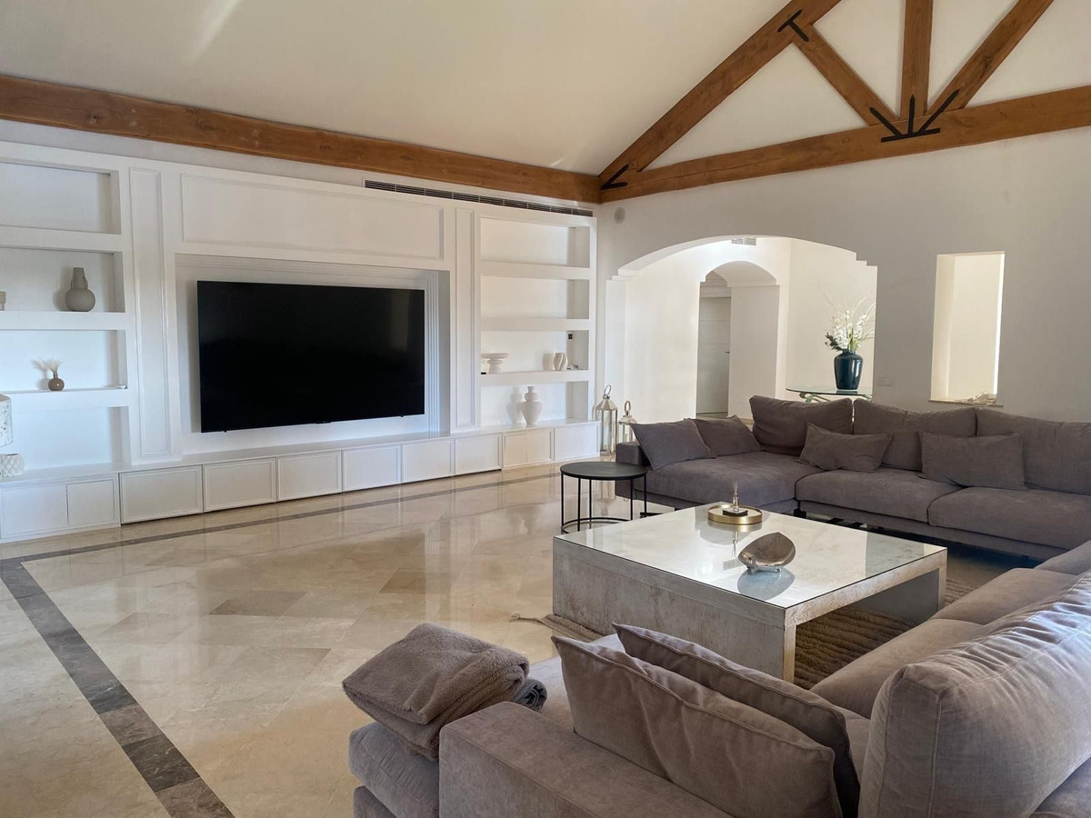 3 Bed Townhouse for sale in Estepona Costa Del Sol, Málaga, Spain