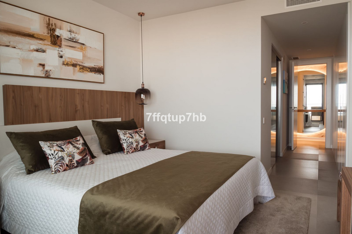 3 Bed Apartment for sale in Estepona Costa Del Sol, Málaga, Spain