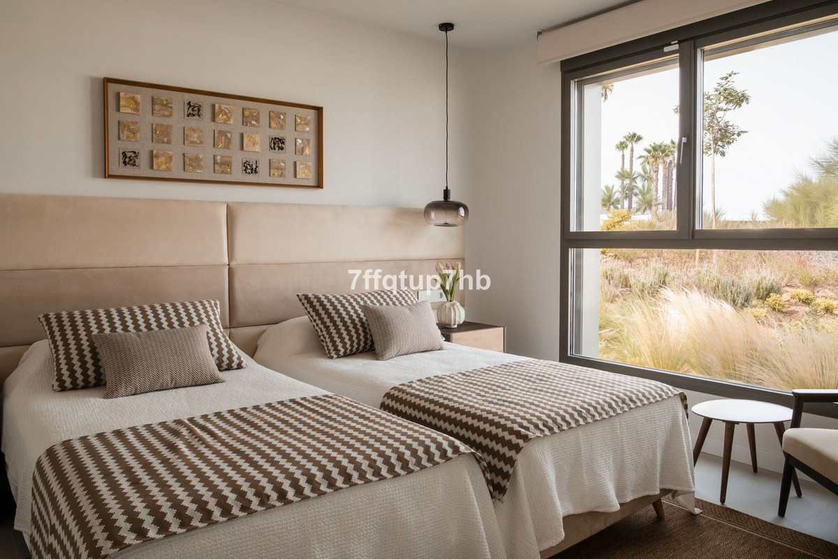 3 Bed Apartment for sale in Estepona Costa Del Sol, Málaga, Spain