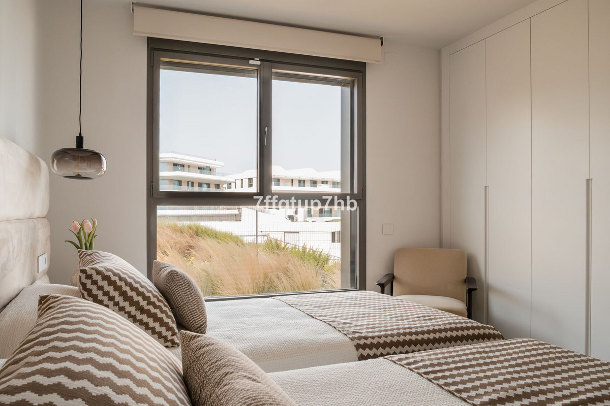 3 Bed Apartment for sale in Estepona Costa Del Sol, Málaga, Spain