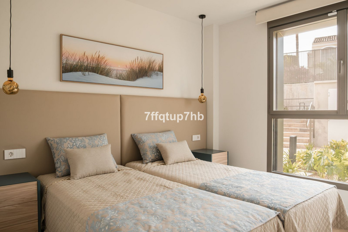 3 Bed Apartment for sale in Estepona Costa Del Sol, Málaga, Spain