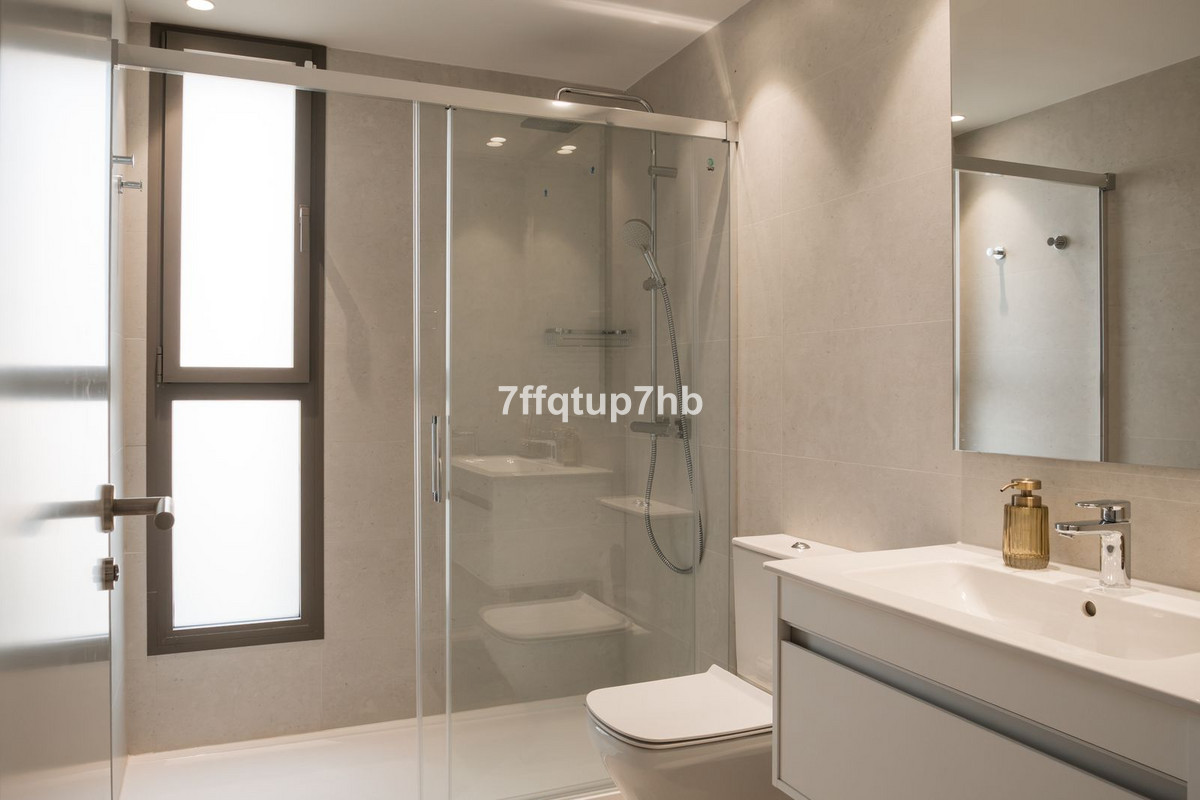 3 Bed Apartment for sale in Estepona Costa Del Sol, Málaga, Spain