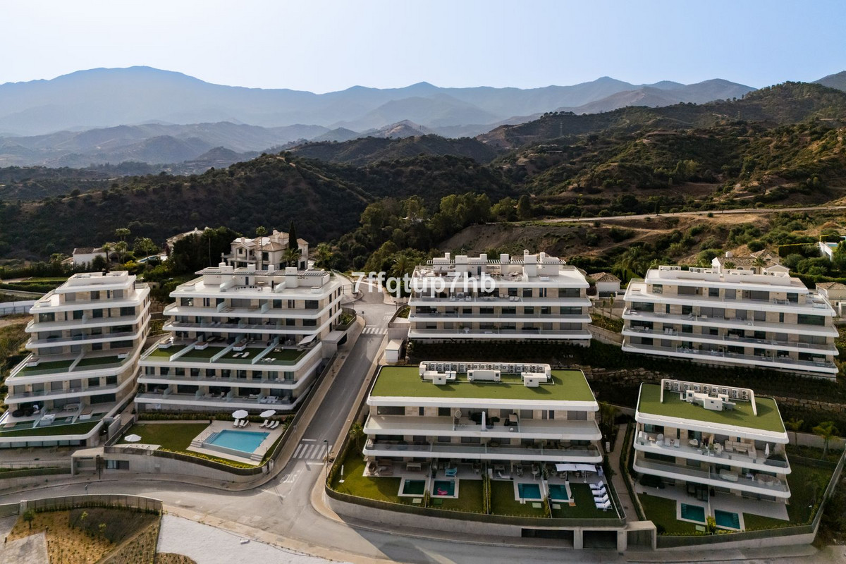 3 Bed Apartment for sale in Estepona Costa Del Sol, Málaga, Spain