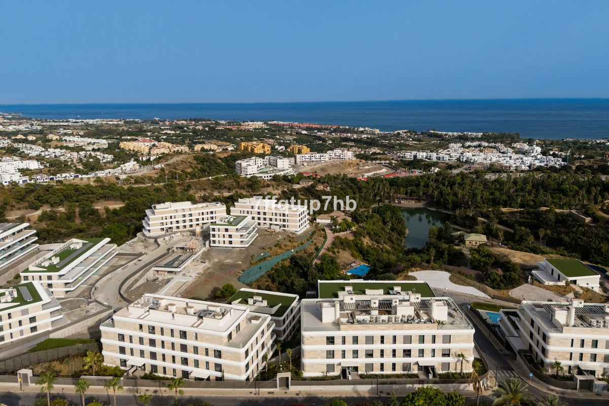 3 Bed Apartment for sale in Estepona Costa Del Sol, Málaga, Spain