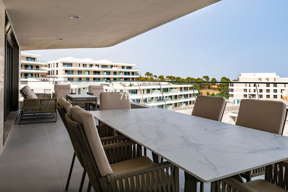 3 Bed Apartment for sale in Estepona Costa Del Sol, Málaga, Spain