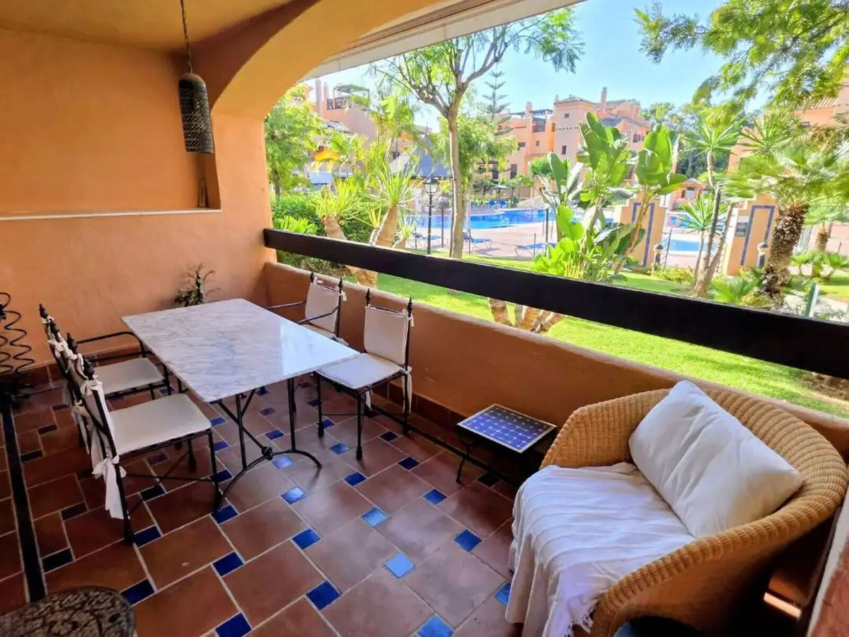 3 Bed Apartment for sale in Estepona Costa Del Sol, Málaga, Spain