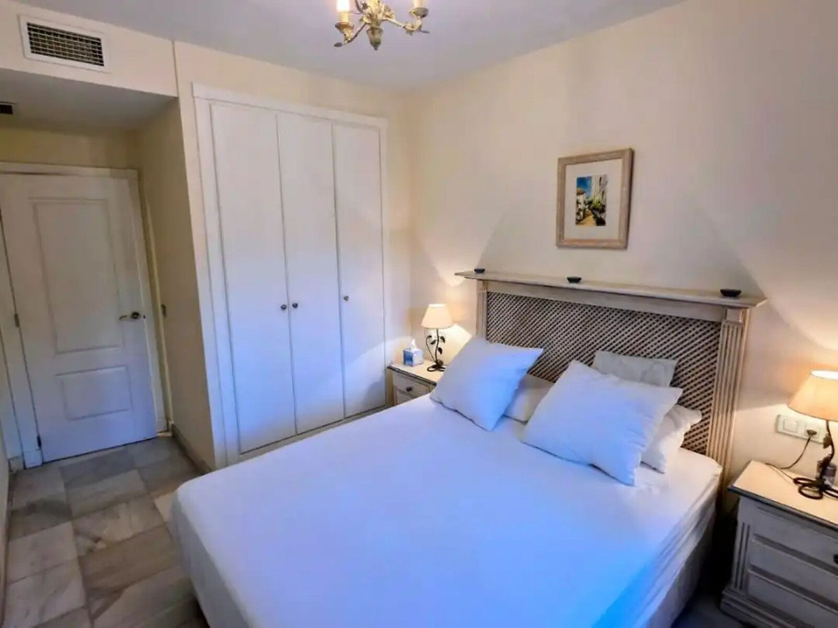 3 Bed Apartment for sale in Estepona Costa Del Sol, Málaga, Spain