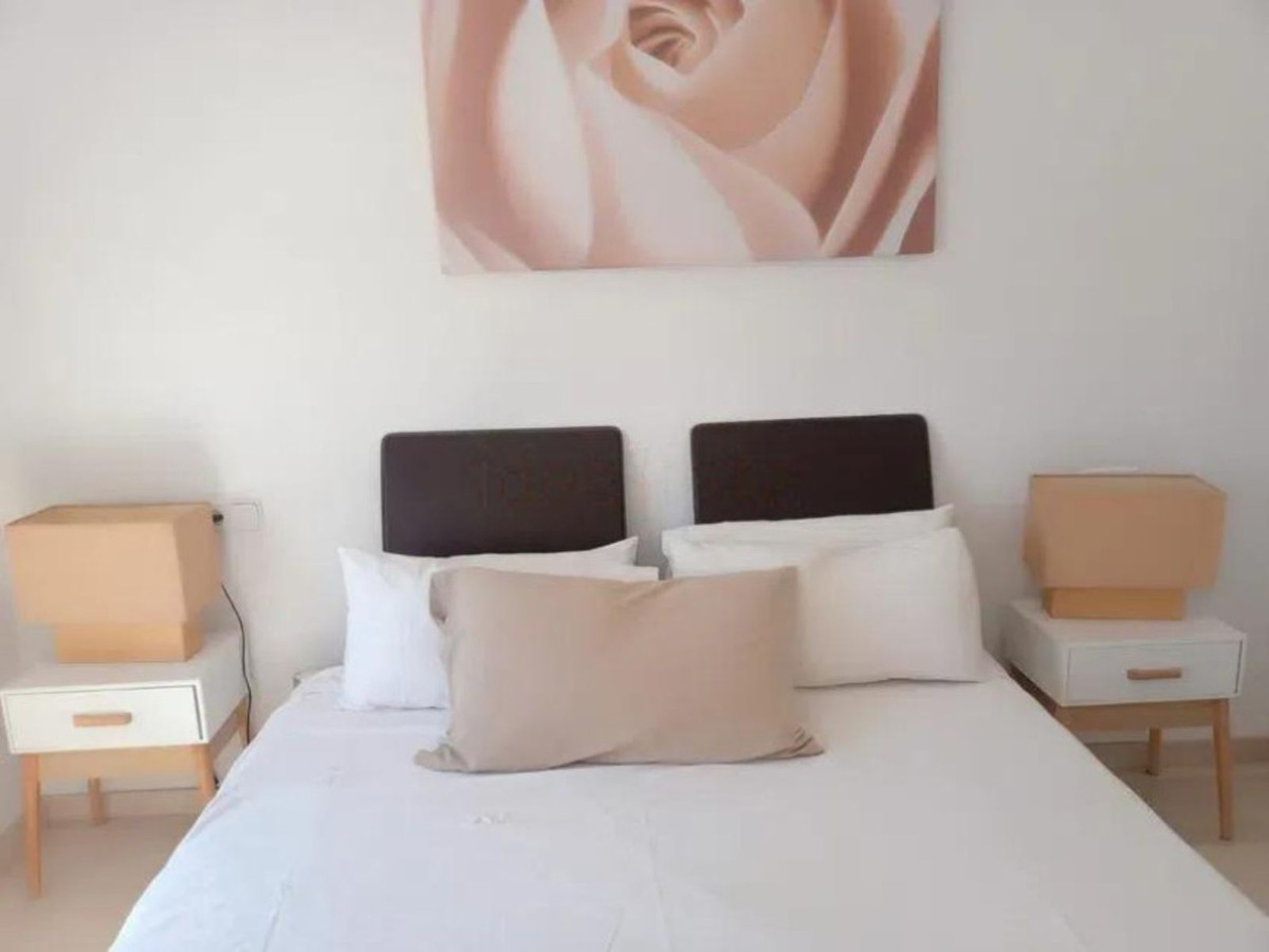Se vende Apartamento Planta Media de 1 dormitorios en Costa Del Sol, Málaga, España