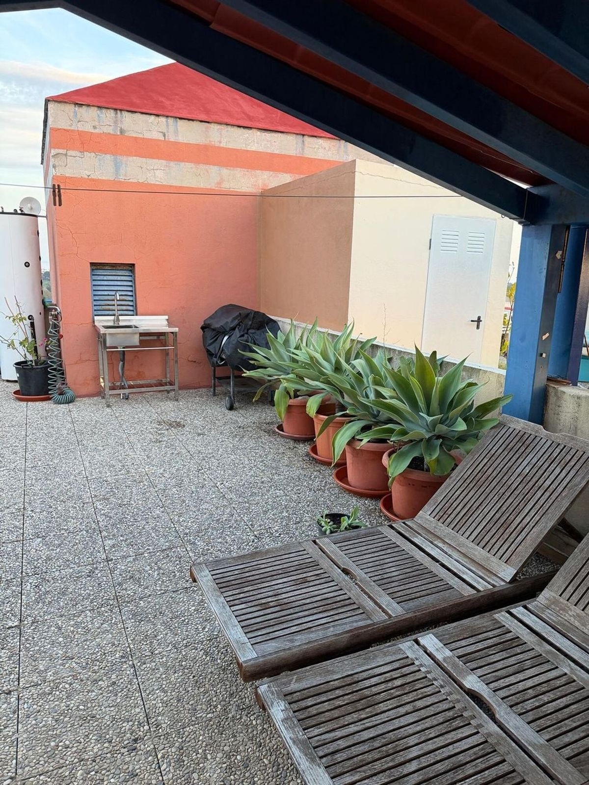 2 Bed Apartment for sale in Estepona Costa Del Sol, Málaga, Spain