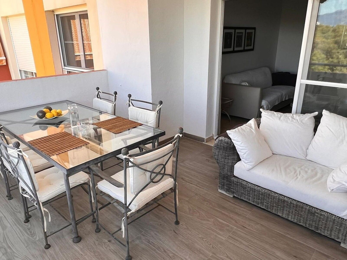 2 Bed Apartment for sale in Estepona Costa Del Sol, Málaga, Spain