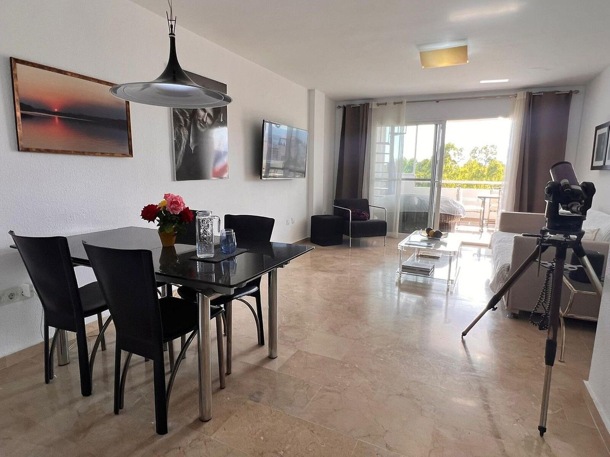 2 Bed Apartment for sale in Estepona Costa Del Sol, Málaga, Spain