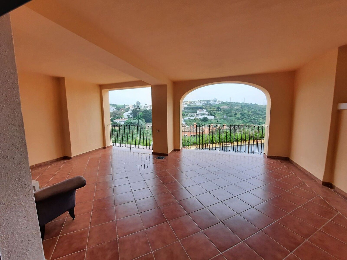2 Bed Apartment for sale in Estepona Costa Del Sol, Málaga, Spain