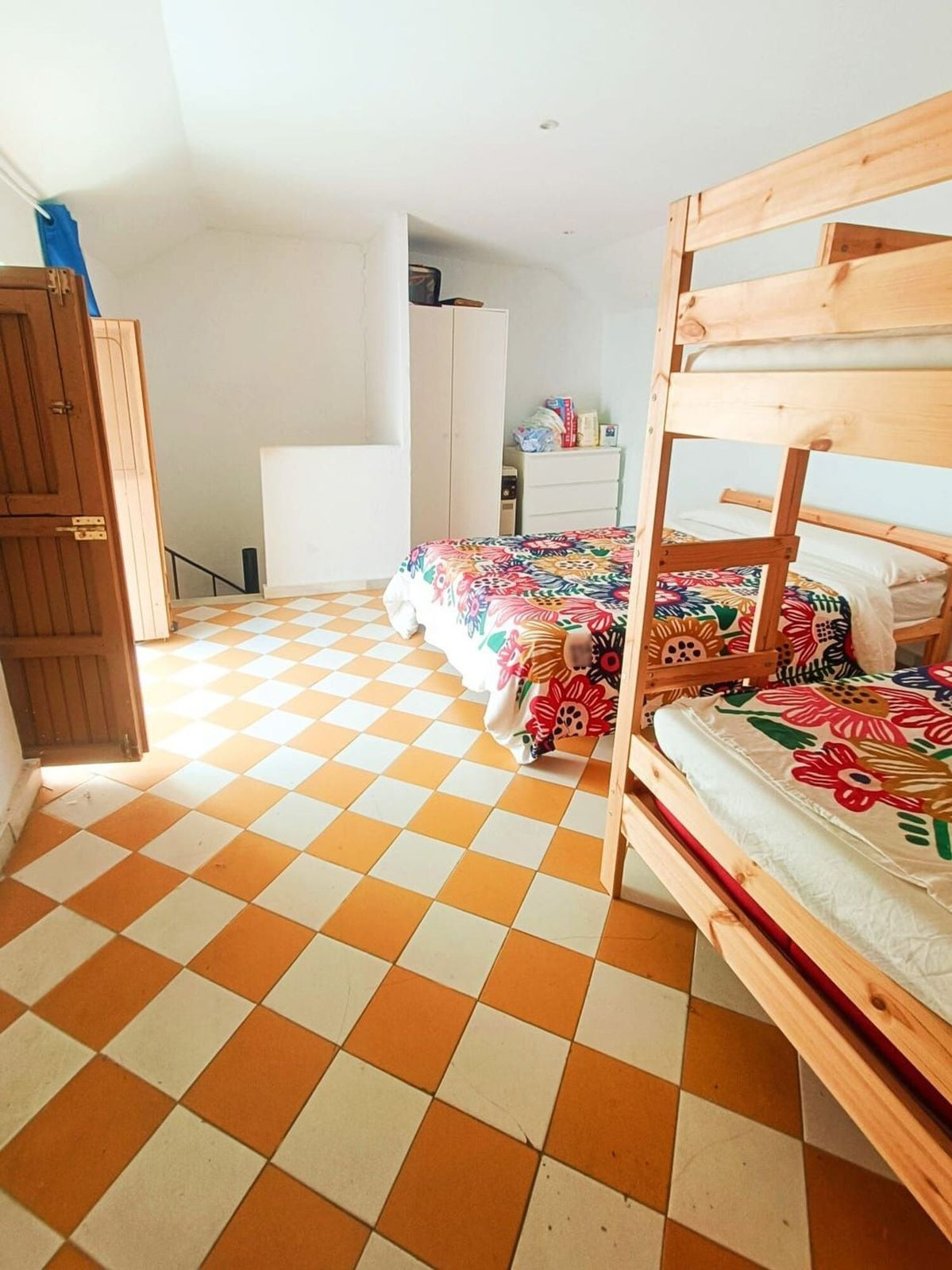 Se vende Pareada de 3 dormitorios en Costa Del Sol, Málaga, España
