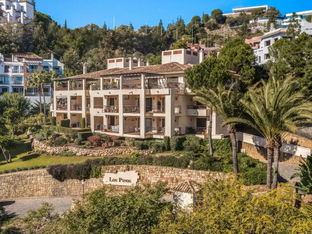 3 Bed Apartment for sale in Los Arqueros Costa Del Sol, Málaga, Spain