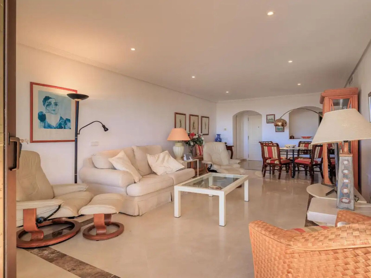 3 Bed Apartment for sale in Los Arqueros Costa Del Sol, Málaga, Spain