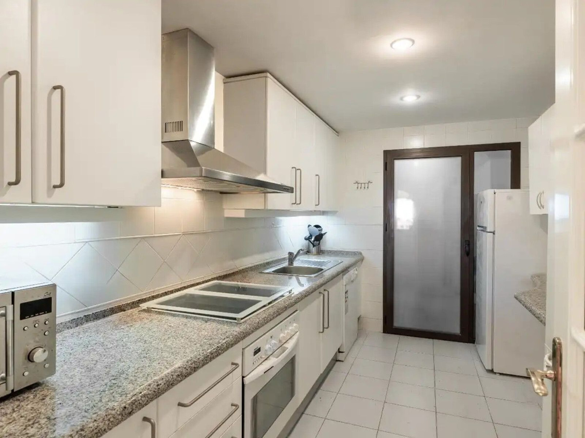 3 Bed Apartment for sale in Los Arqueros Costa Del Sol, Málaga, Spain