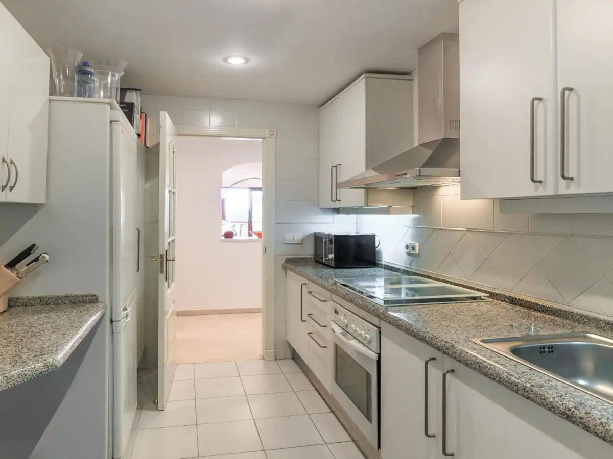 3 Bed Apartment for sale in Los Arqueros Costa Del Sol, Málaga, Spain