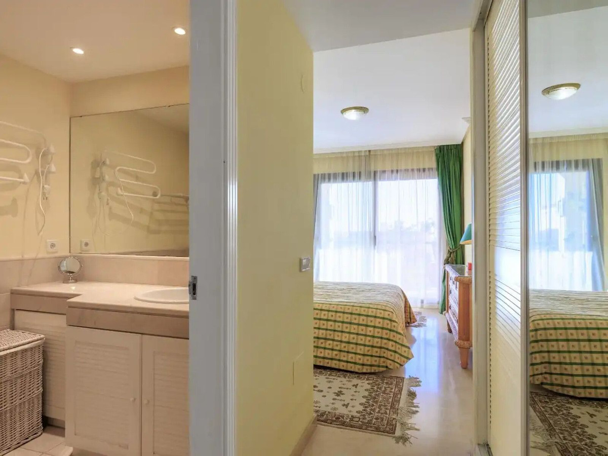 3 Bed Apartment for sale in Los Arqueros Costa Del Sol, Málaga, Spain