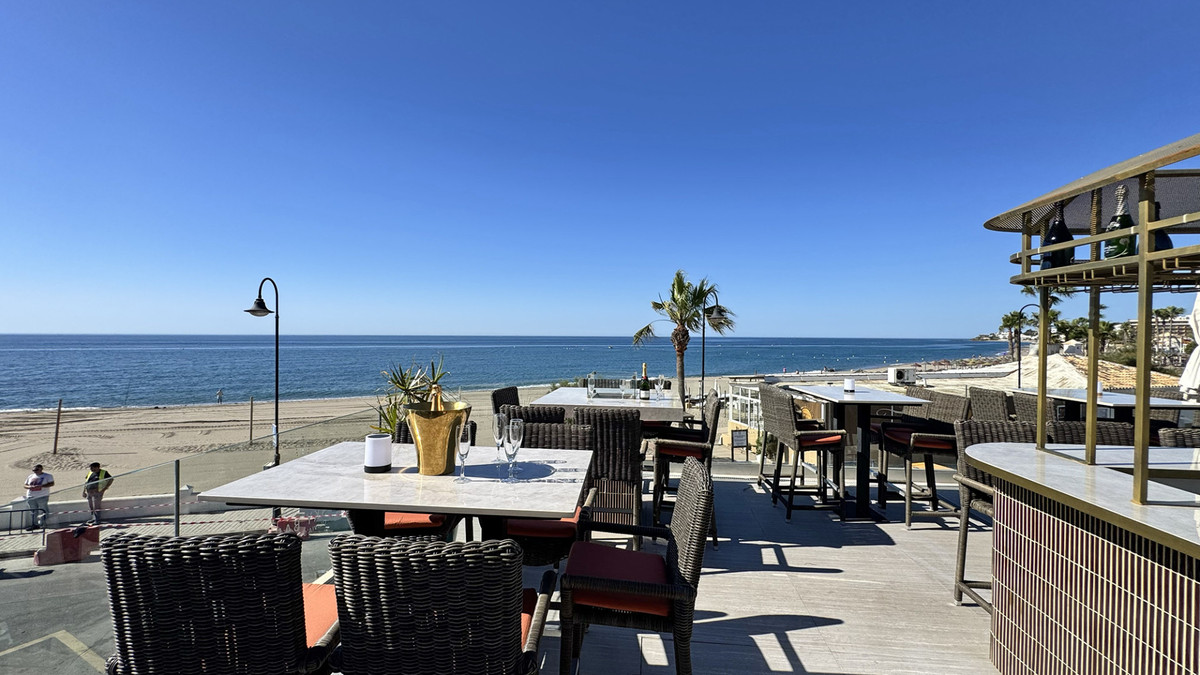 5 Bed Commercial unit for sale in La Cala De Mijas Costa Del Sol, Málaga, Spain