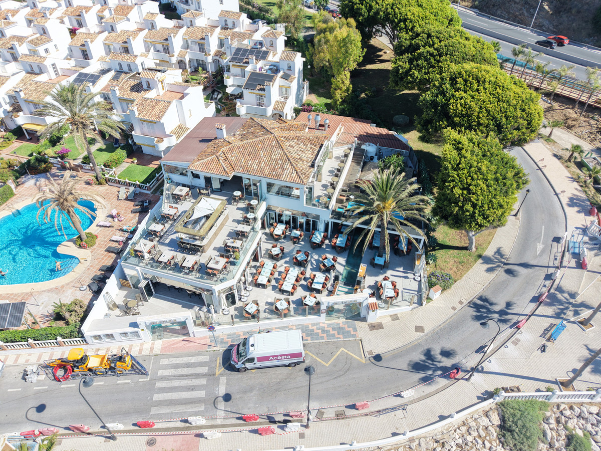 5 Bed Commercial unit for sale in La Cala De Mijas Costa Del Sol, Málaga, Spain