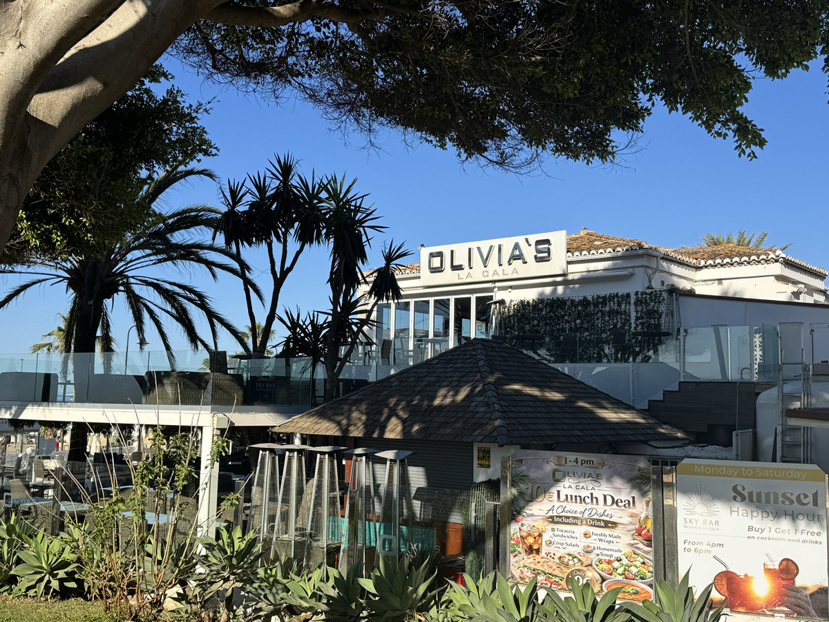 5 Bed Commercial unit for sale in La Cala De Mijas Costa Del Sol, Málaga, Spain