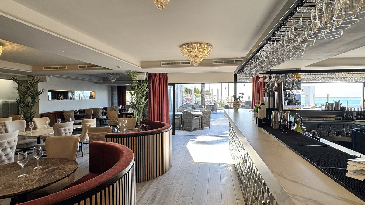 5 Bed Commercial unit for sale in La Cala De Mijas Costa Del Sol, Málaga, Spain