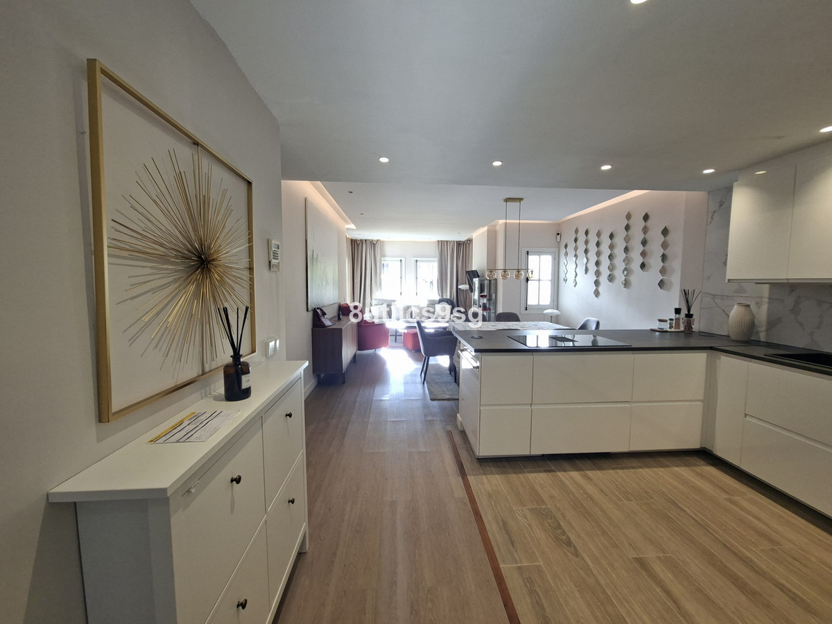 Se vende Apartamento Planta Baja de 3 dormitorios en Costa Del Sol, Málaga, España