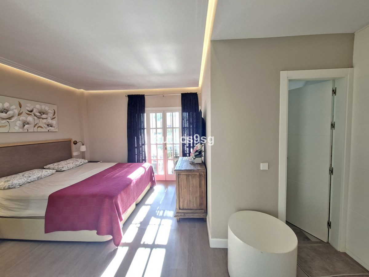Se vende Apartamento Planta Baja de 3 dormitorios en Costa Del Sol, Málaga, España