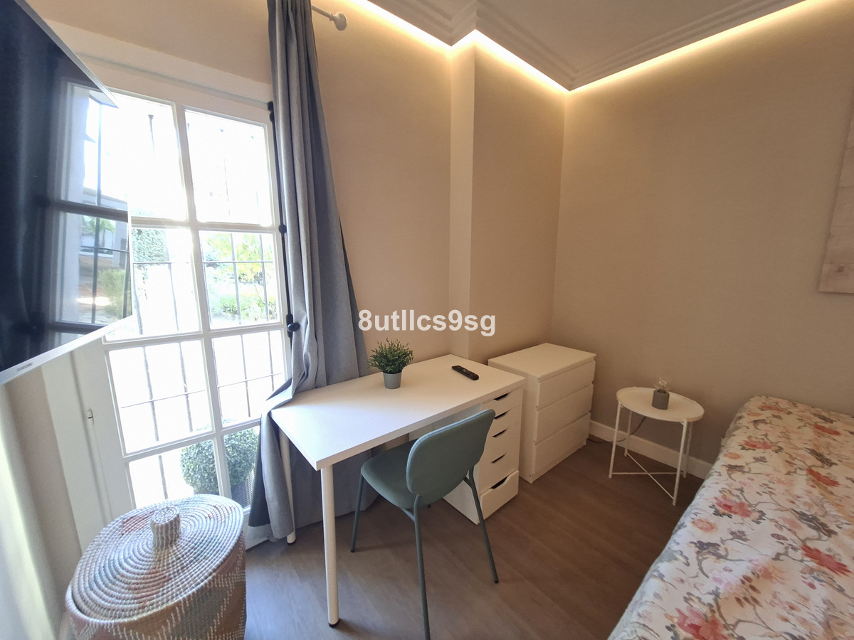 Se vende Apartamento Planta Baja de 3 dormitorios en Costa Del Sol, Málaga, España