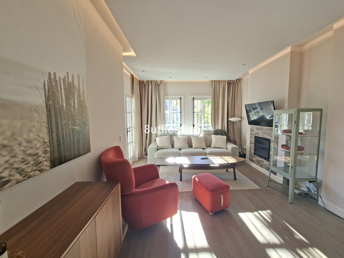 Se vende Apartamento Planta Baja de 3 dormitorios en Costa Del Sol, Málaga, España