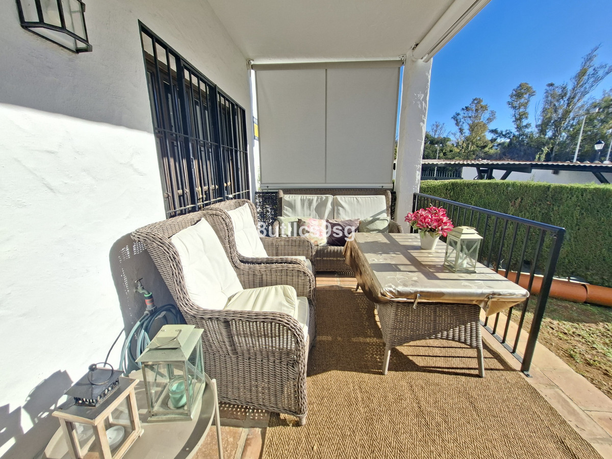 Se vende Apartamento Planta Baja de 3 dormitorios en Costa Del Sol, Málaga, España