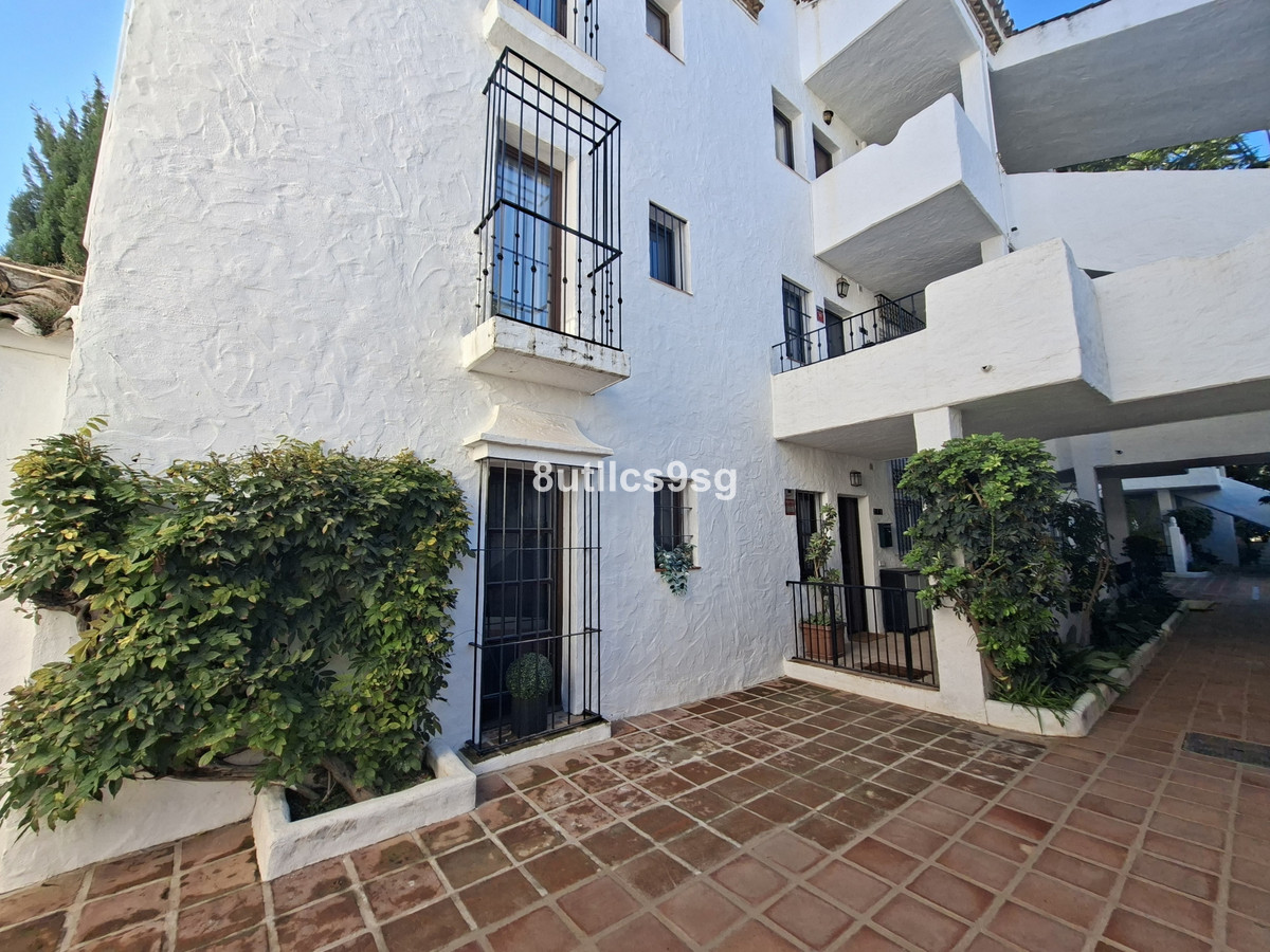 Se vende Apartamento Planta Baja de 3 dormitorios en Costa Del Sol, Málaga, España