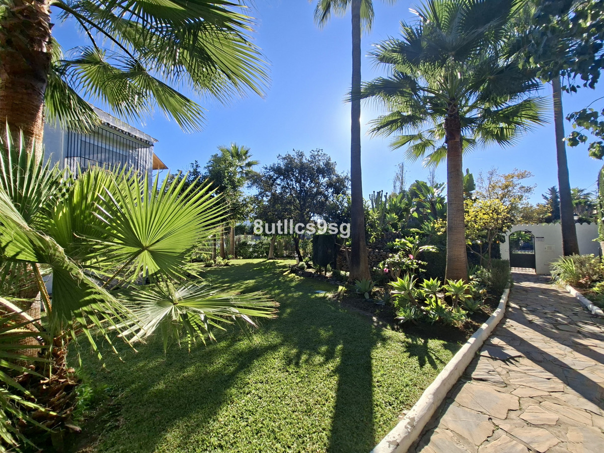 Se vende Apartamento Planta Baja de 3 dormitorios en Costa Del Sol, Málaga, España