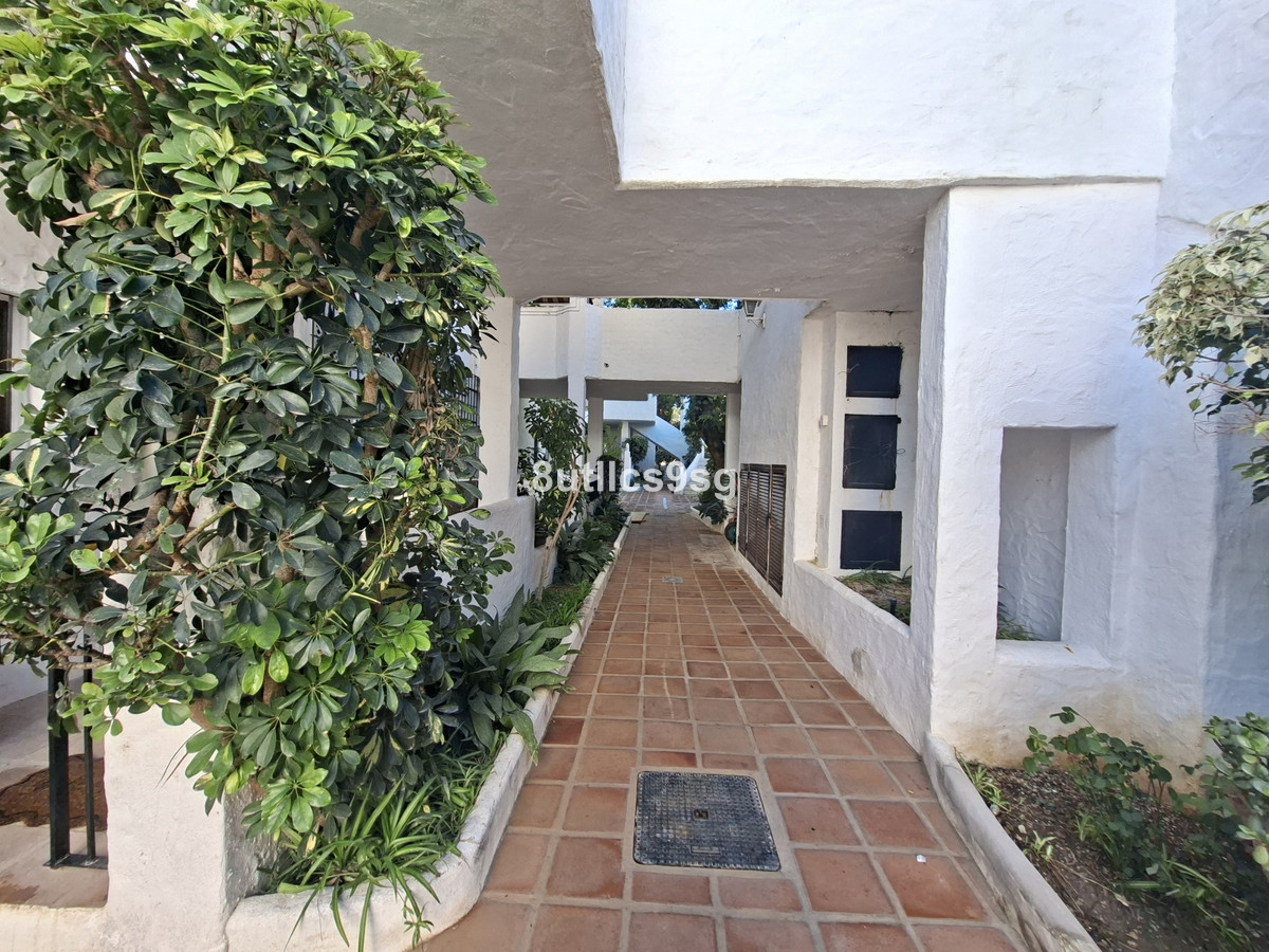 Se vende Apartamento Planta Baja de 3 dormitorios en Costa Del Sol, Málaga, España