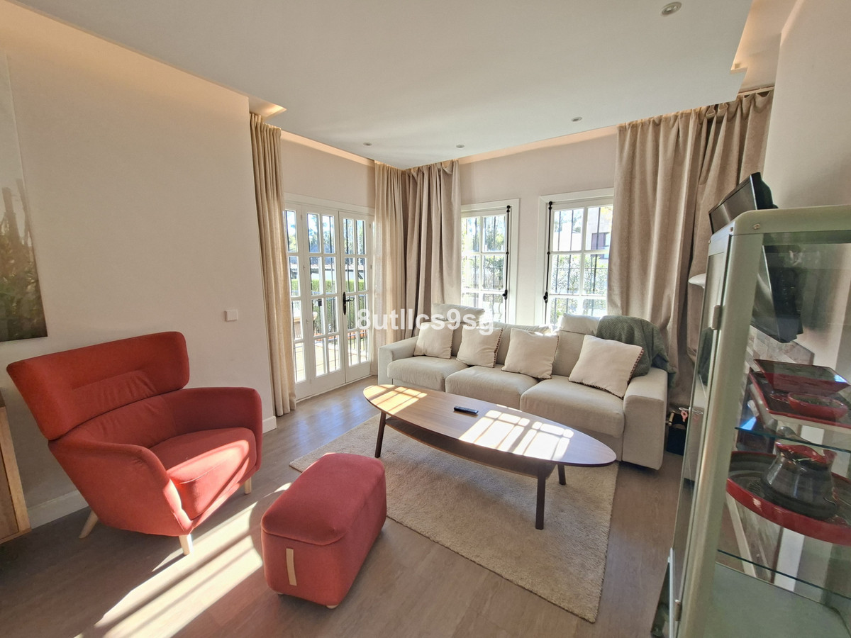 Se vende Apartamento Planta Baja de 3 dormitorios en Costa Del Sol, Málaga, España