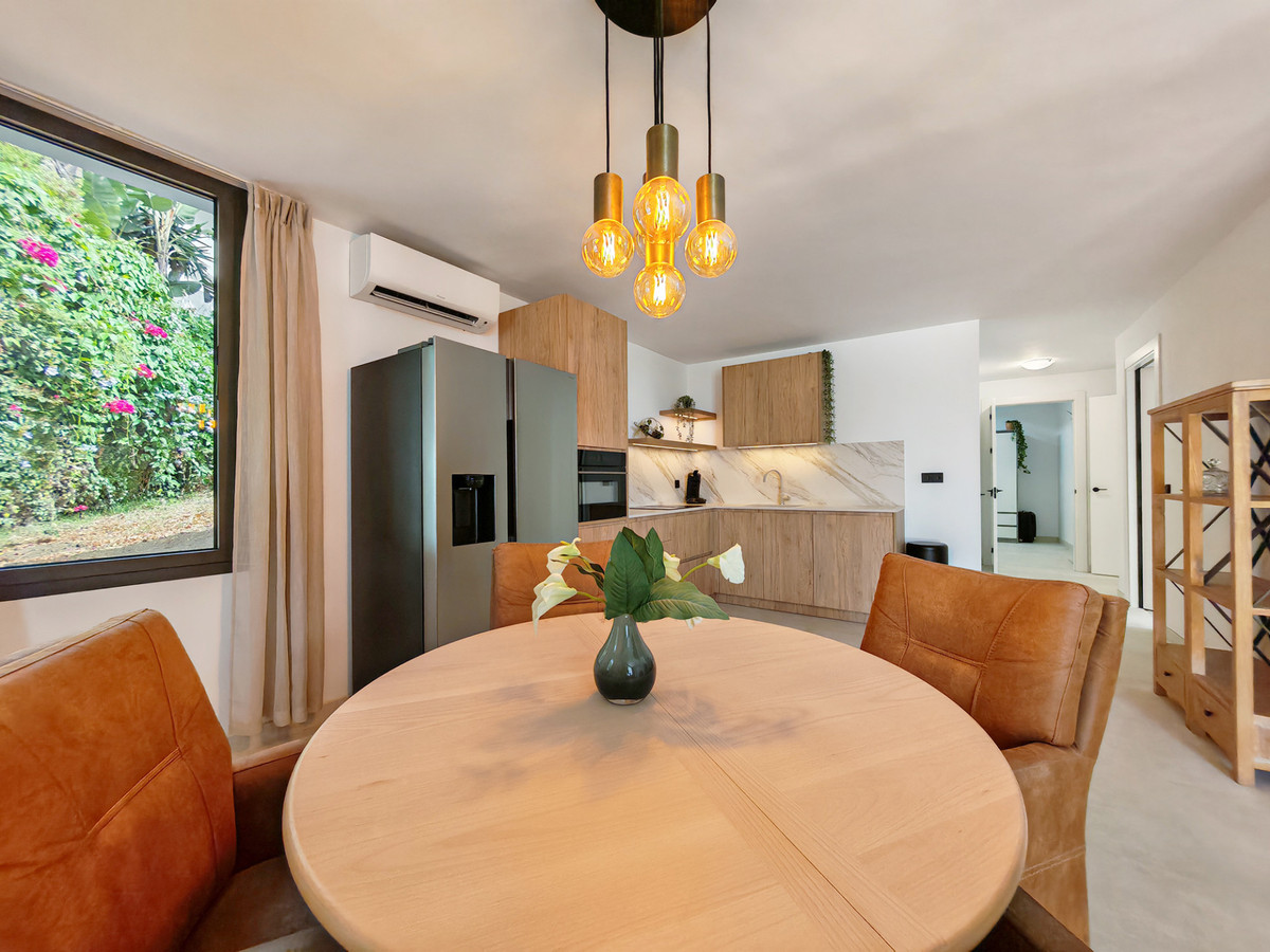 8 Bed Townhouse for sale in Elviria Costa Del Sol, Málaga, Spain