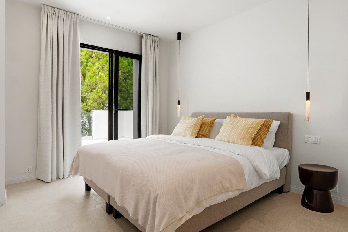 3 Bed Townhouse for sale in Estepona Costa Del Sol, Málaga, Spain