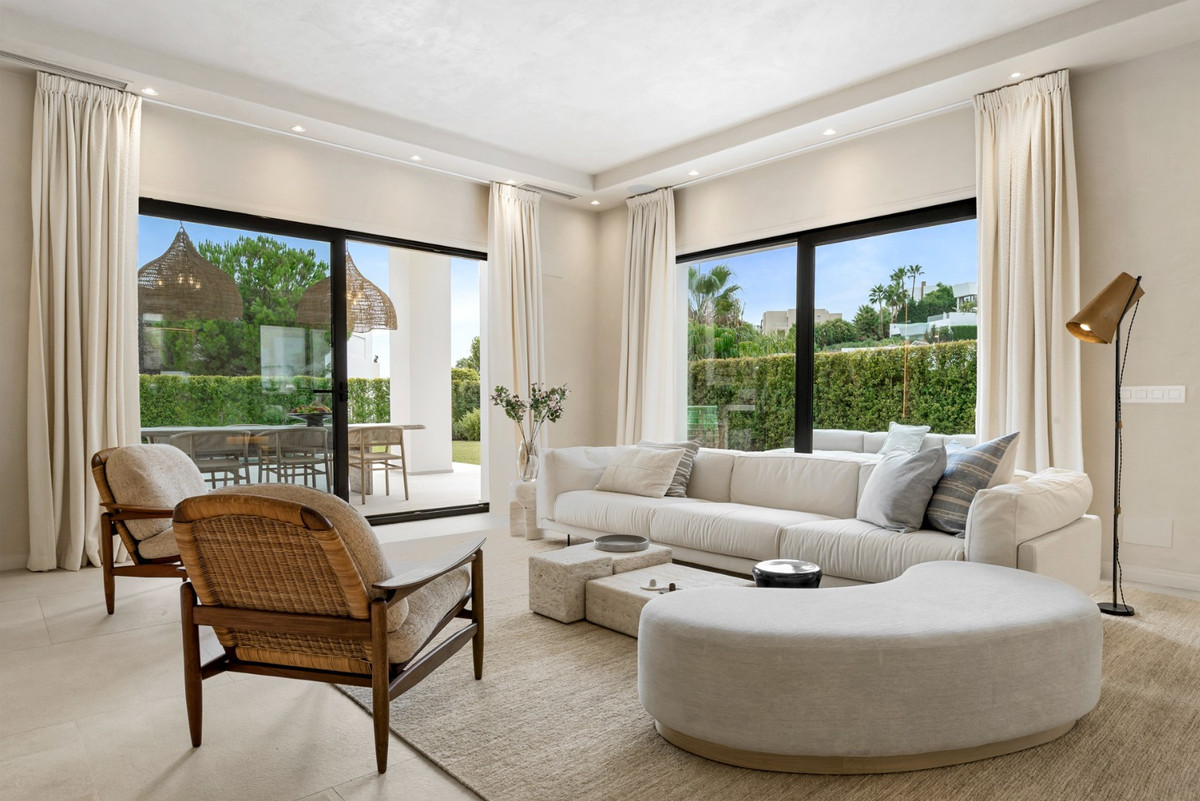 3 Bed Townhouse for sale in Estepona Costa Del Sol, Málaga, Spain