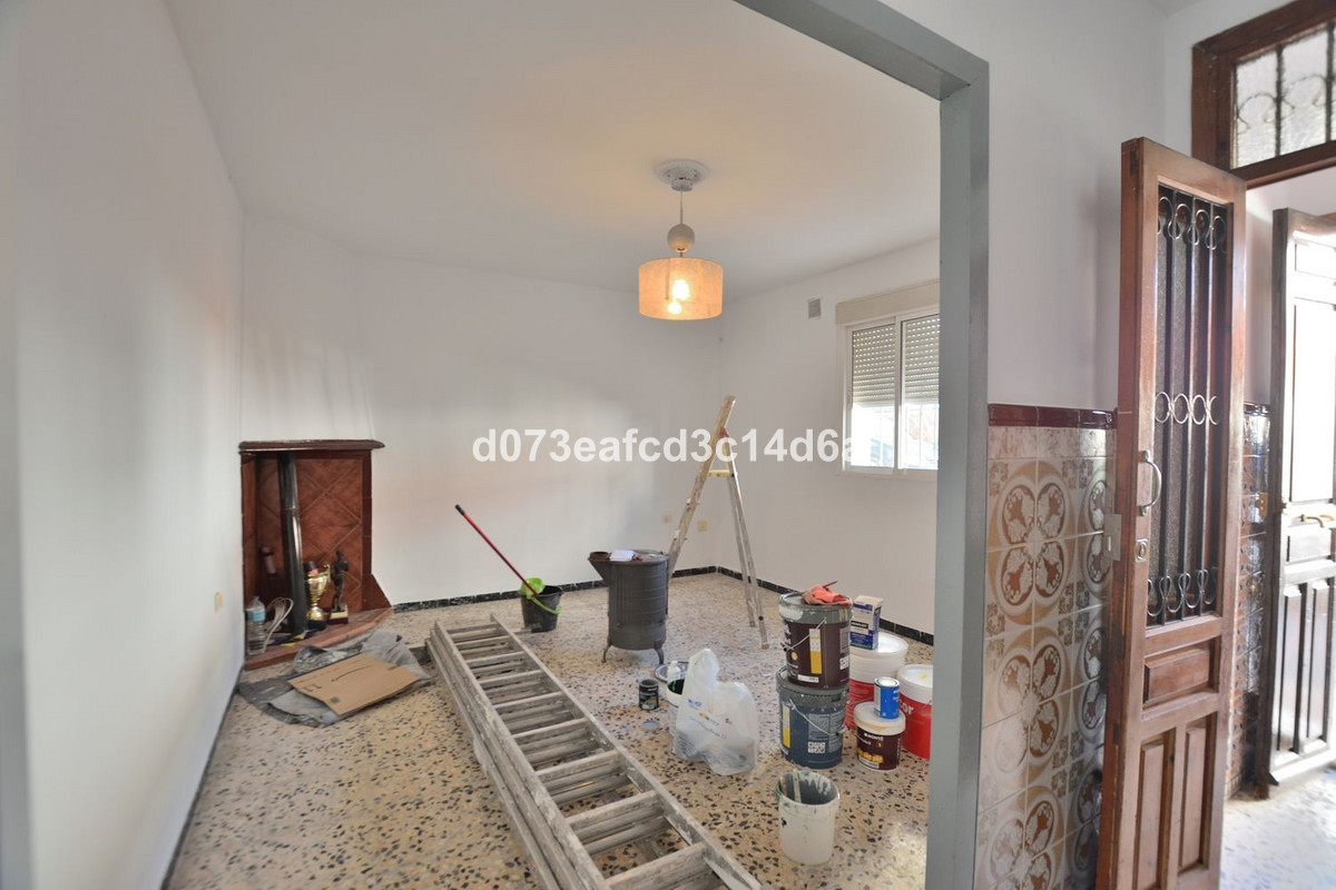 2 Bed Townhouse for sale in Ronda Costa Del Sol, Málaga, Spain